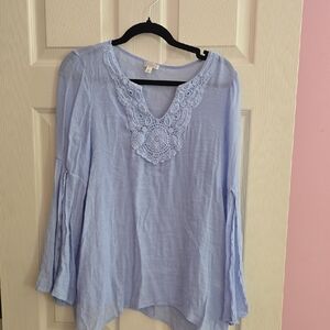 Chic Light Blue Women's Blouse with Lace Detail